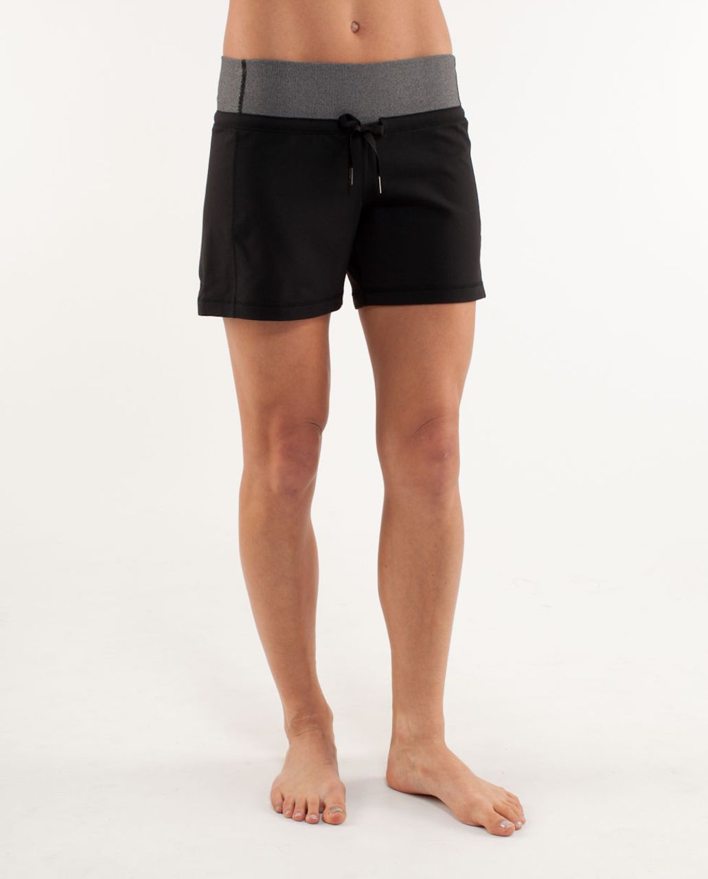 lululemon knockout shorts