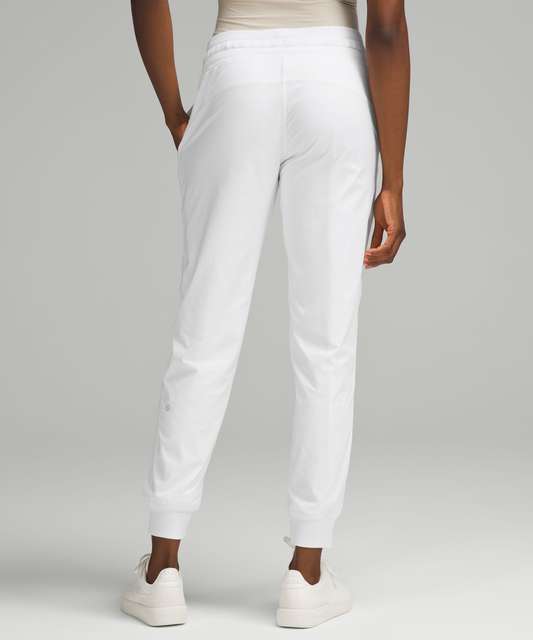 Lululemon Dance Studio Relaxed-Fit Mid-Rise Cargo Jogger Lululemon Dance Studio Relaxed-Fit Mid-Rise Cargo Jogger