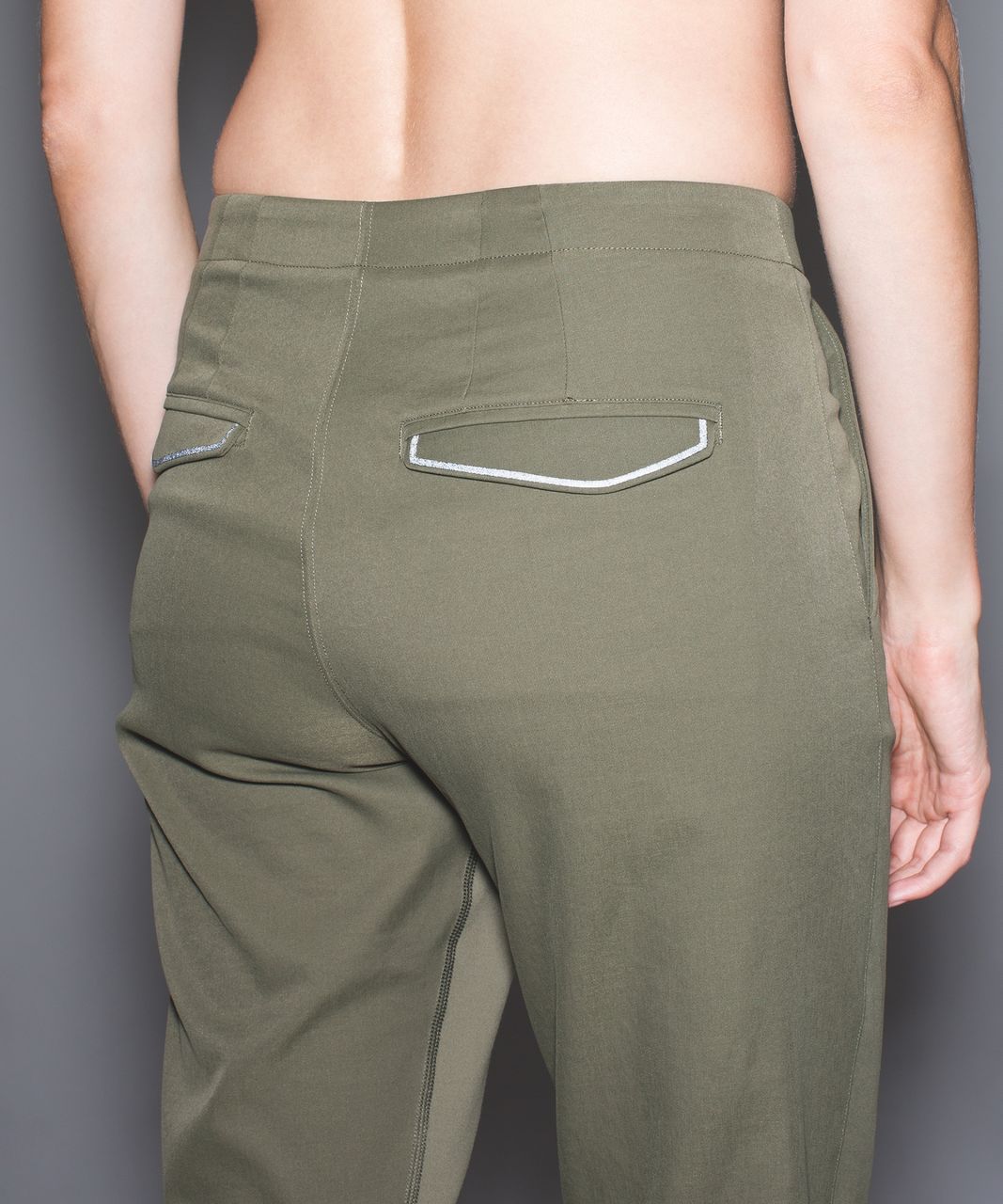 Lululemon Womens 4 Green &go City Trek Trouser Casual Pants - $66