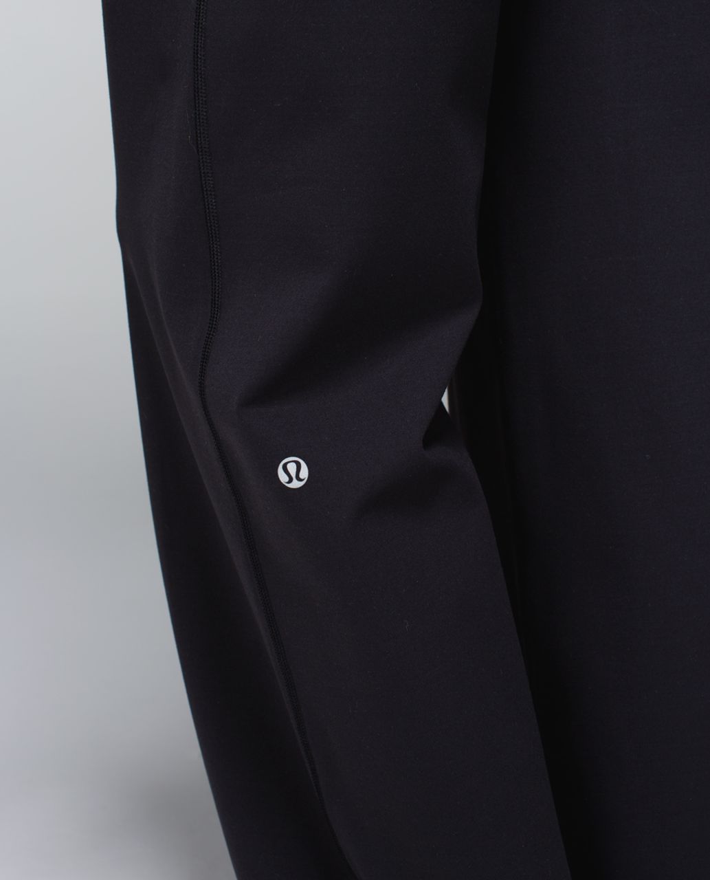 REGULAR BLACK (POCKETS)