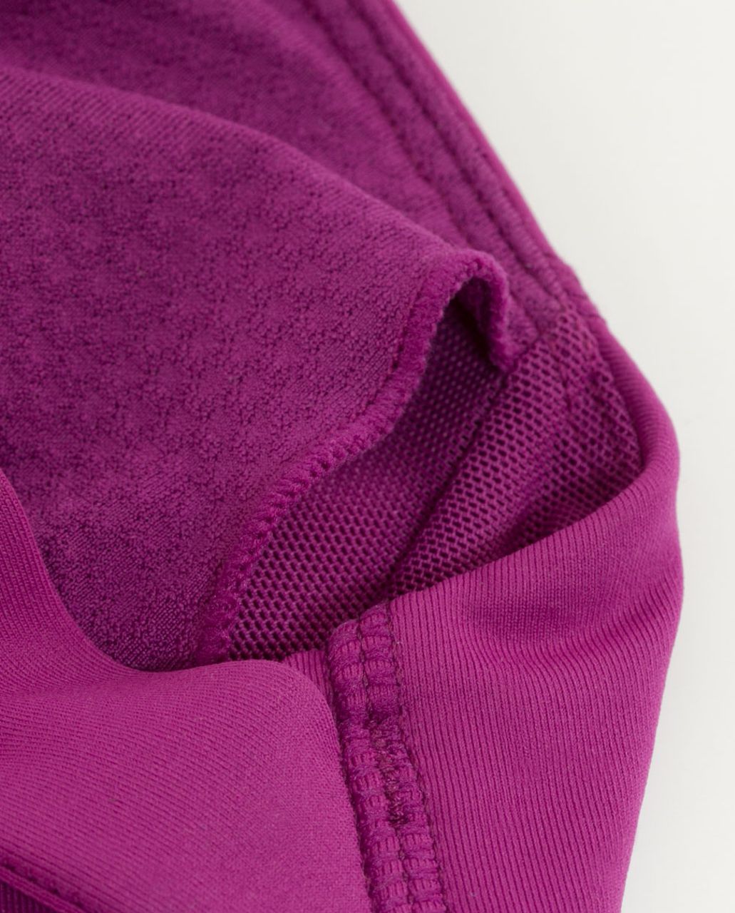 Lululemon Shape Me Bra - Dew Berry