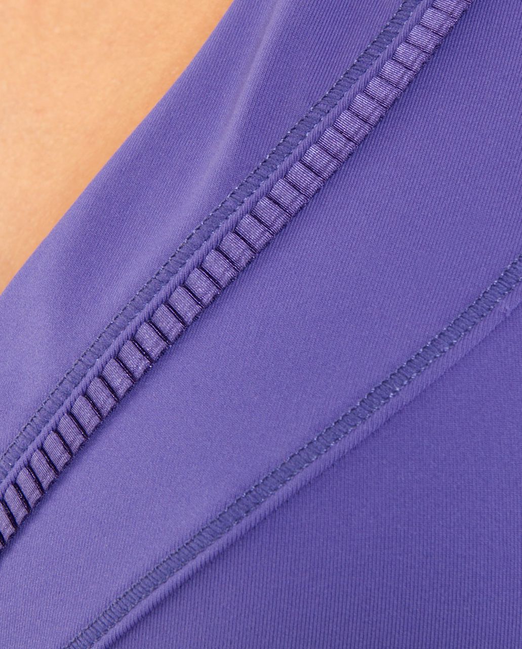 Lululemon Deep Breath Tank *luxtreme (First Release) - Royalty