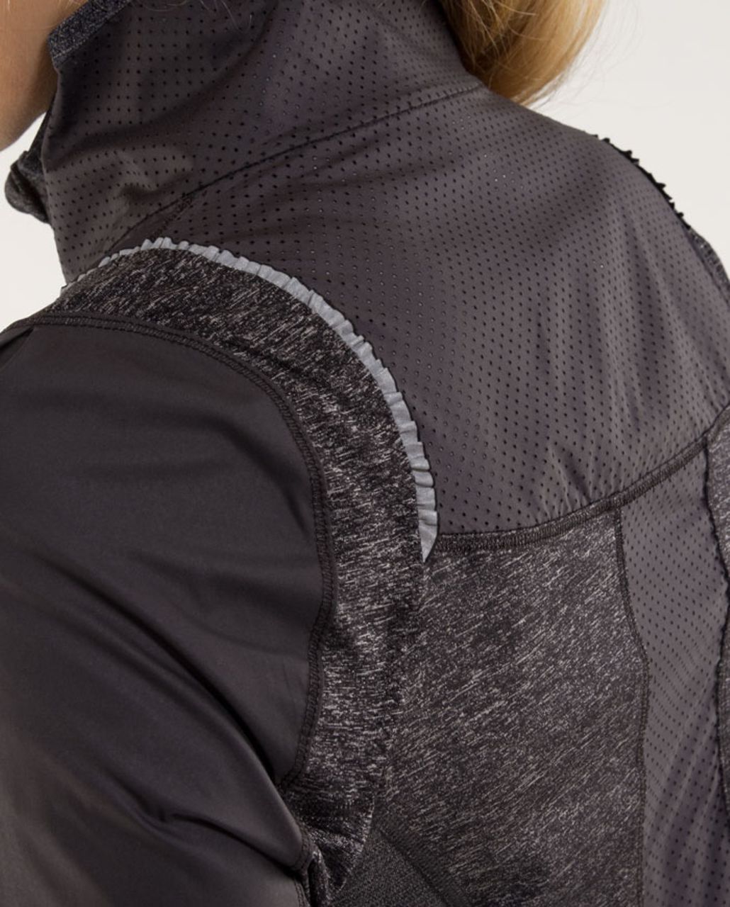 Lululemon Run:  Featherweight Hybrid Jacket - Black