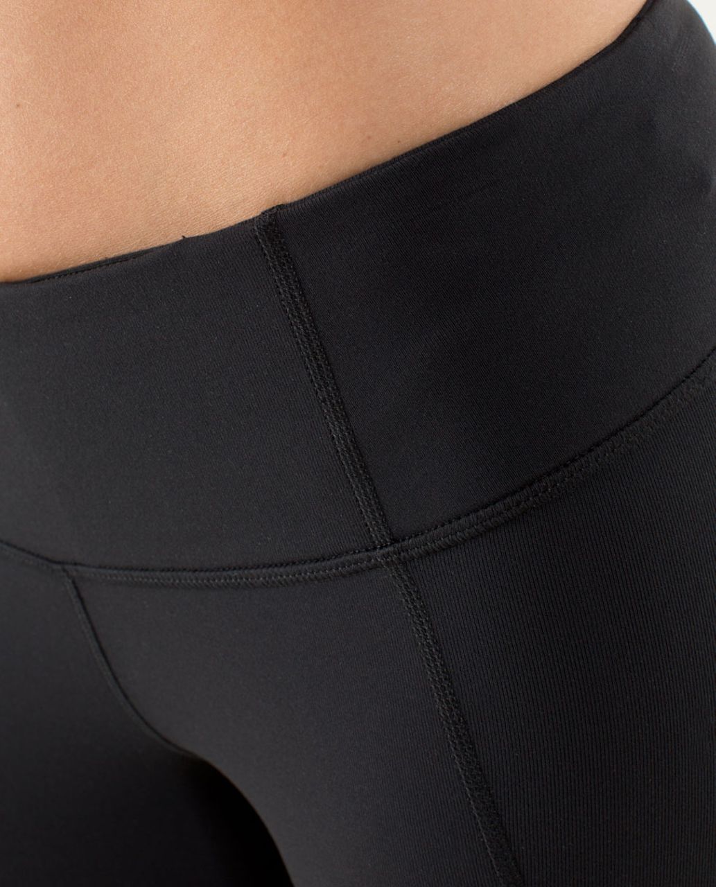 Lululemon Gather & Crow Crop - Black