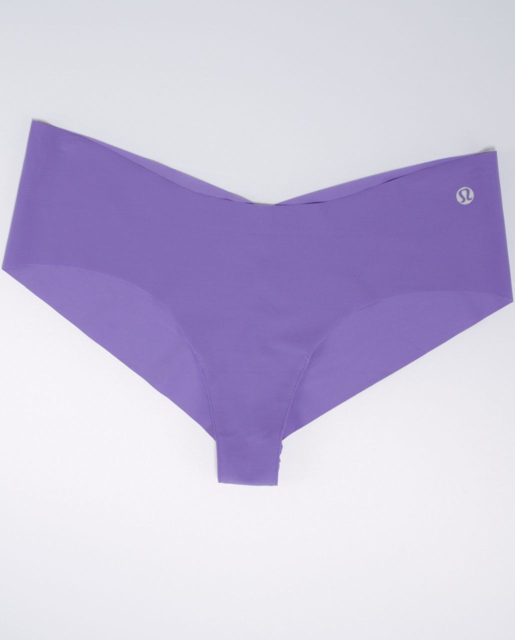 Lululemon Smooth Moves Girlshort - Grapeseed