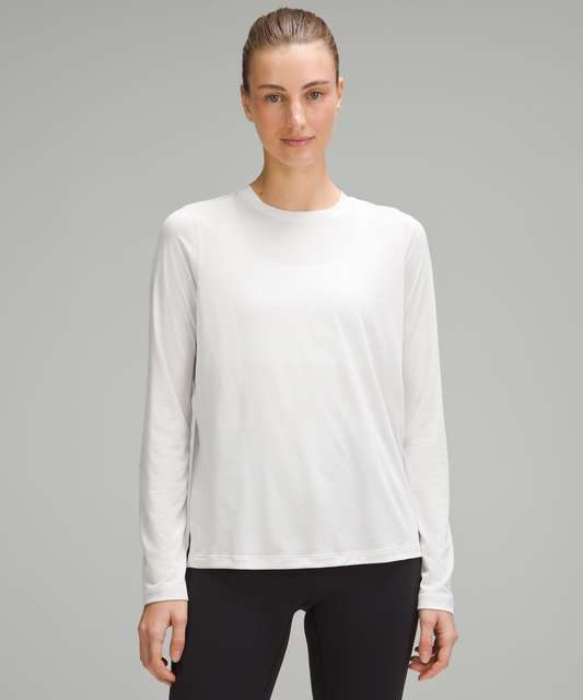 Lululemon Ultralight Hip-Length Long-Sleeve Shirt - Blue Lululemon Ultralight Hip-Length Long-Sleeve Shirt - Blue