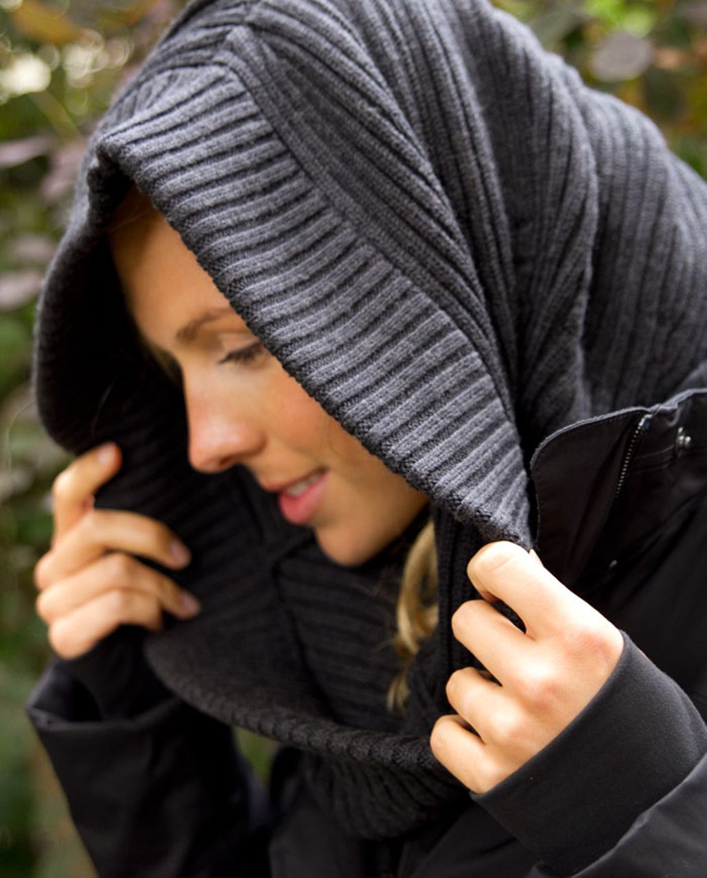 Lululemon Movement Neckwarmer - Heathered Black