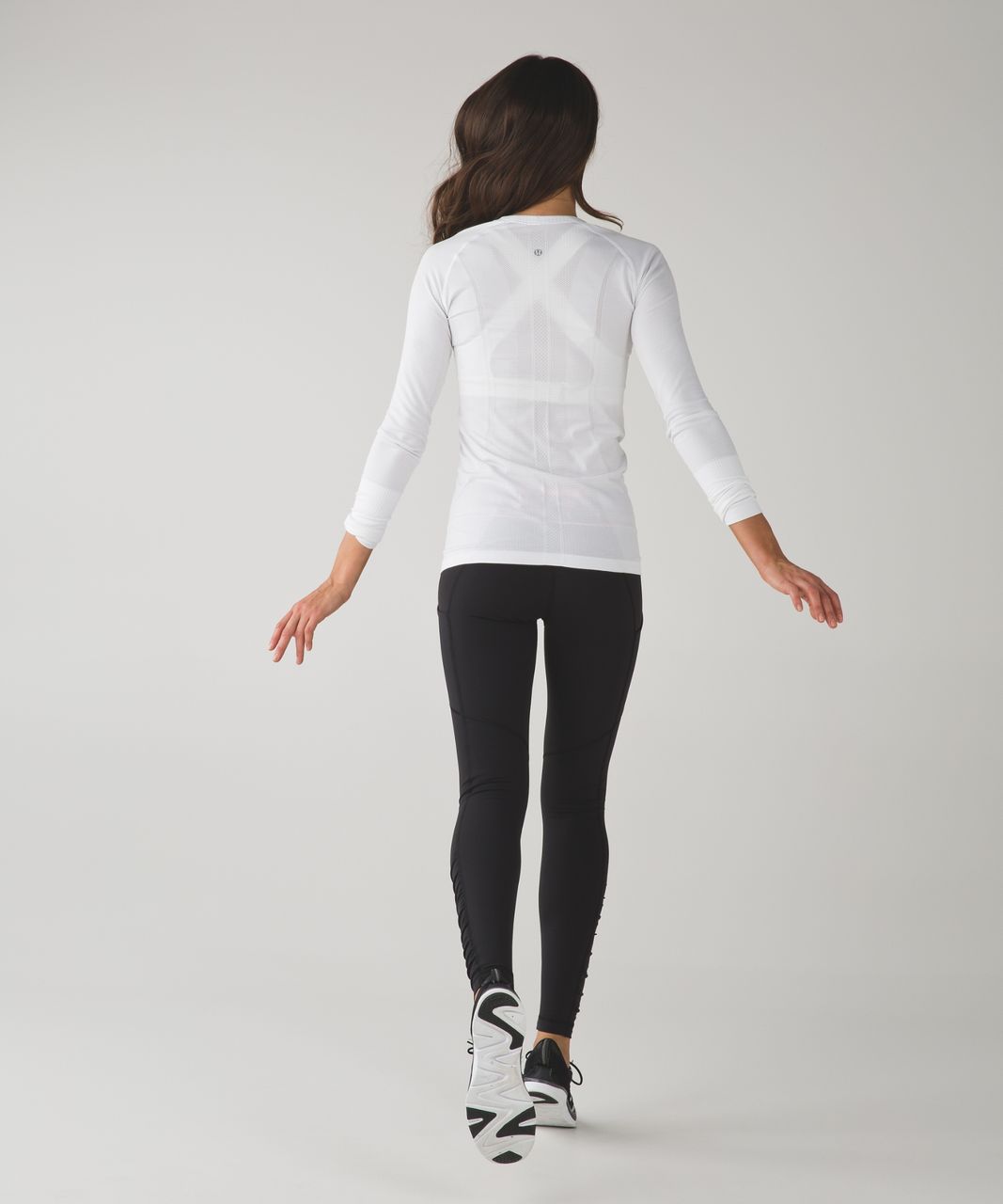 Lululemon Speed Tight IV - Black / Poppy Petals Berry Rumble Multi