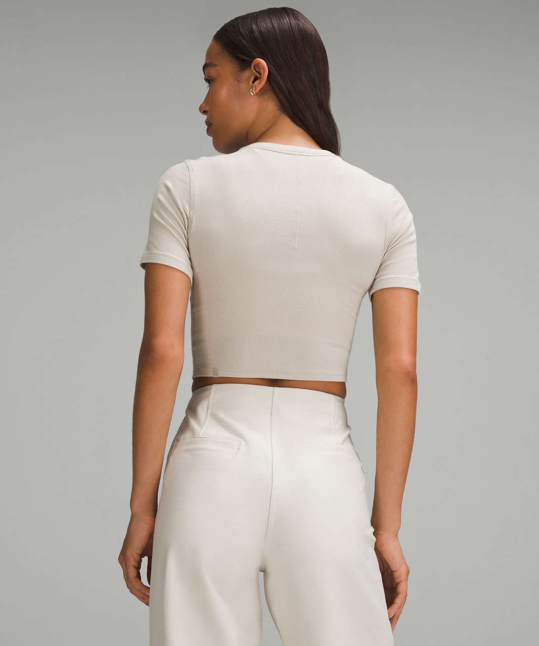 Lululemon Hold Tight Straight-Hem Cropped T-Shirt - Mojave Lululemon Hold Tight Straight-Hem Cropped T-Shirt - Mojave