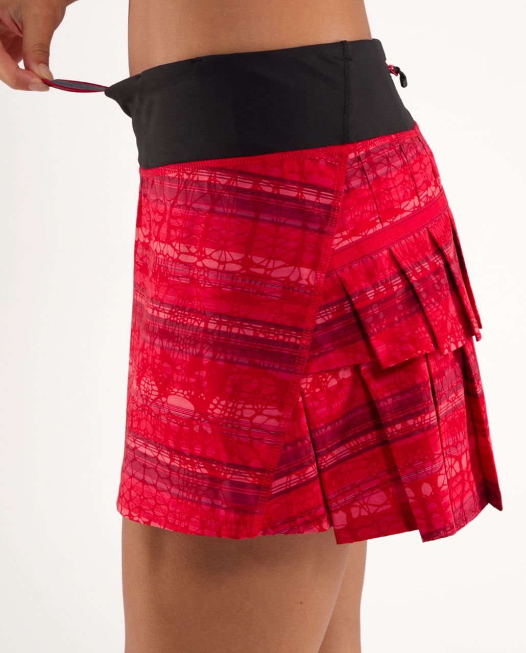 Lululemon Run:  Pace Setter Skirt - Make Davie Run Crazy Print /  Black /  Heathered Dark Black