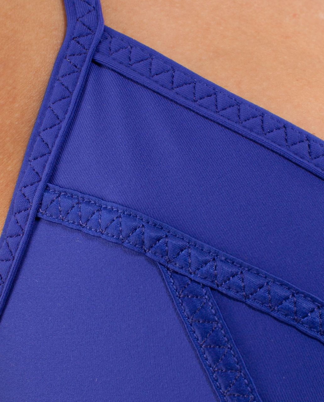 Lululemon Rehearsal Bra - Pigment Blue