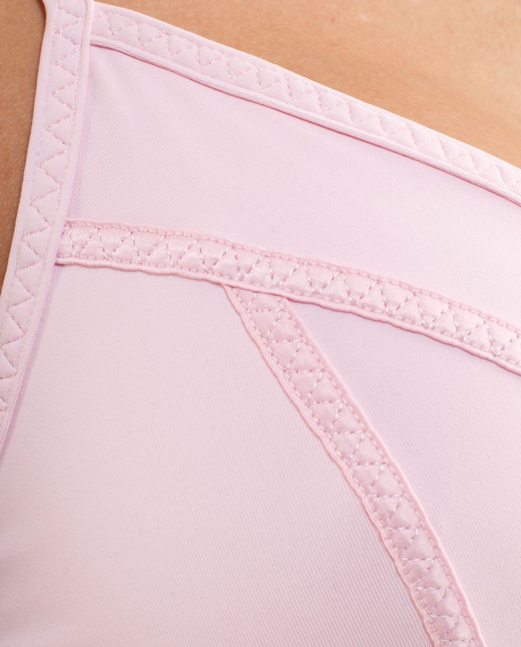 Lululemon Rehearsal Bra - Pig Pink