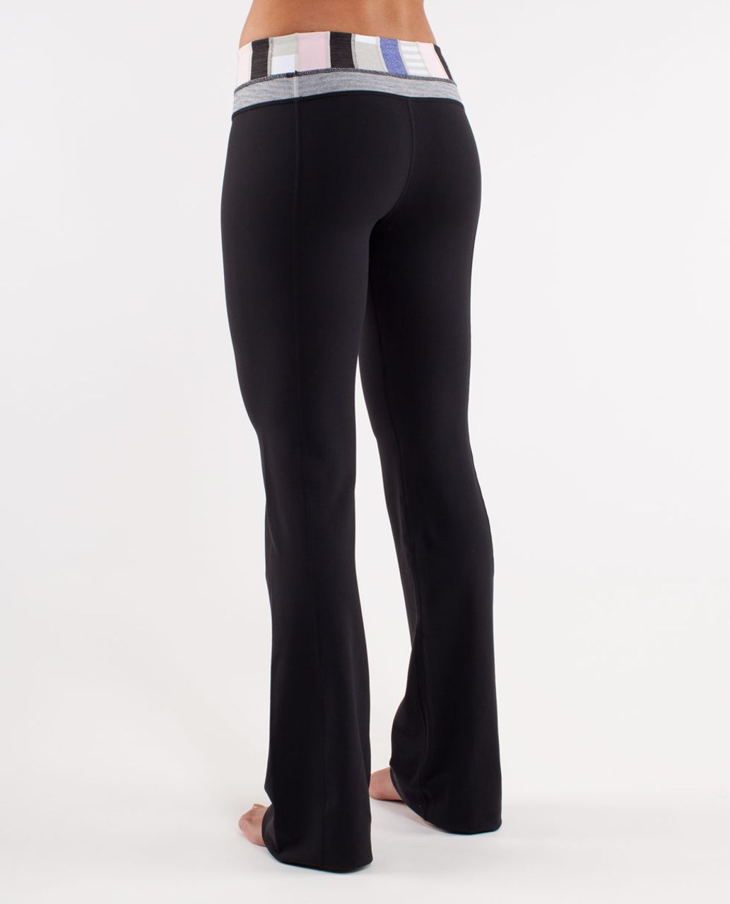 Lululemon Groove Pant (Tall) - Black /  Quilting Winter 19 /  Deep Coal Silver Spoon Pique