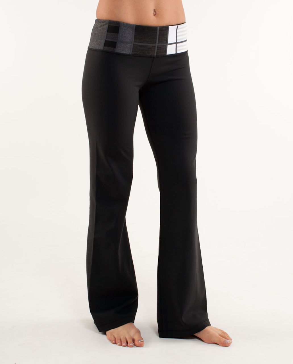 Lululemon Groove Pant (Tall) - Black /  Quilting Winter 20