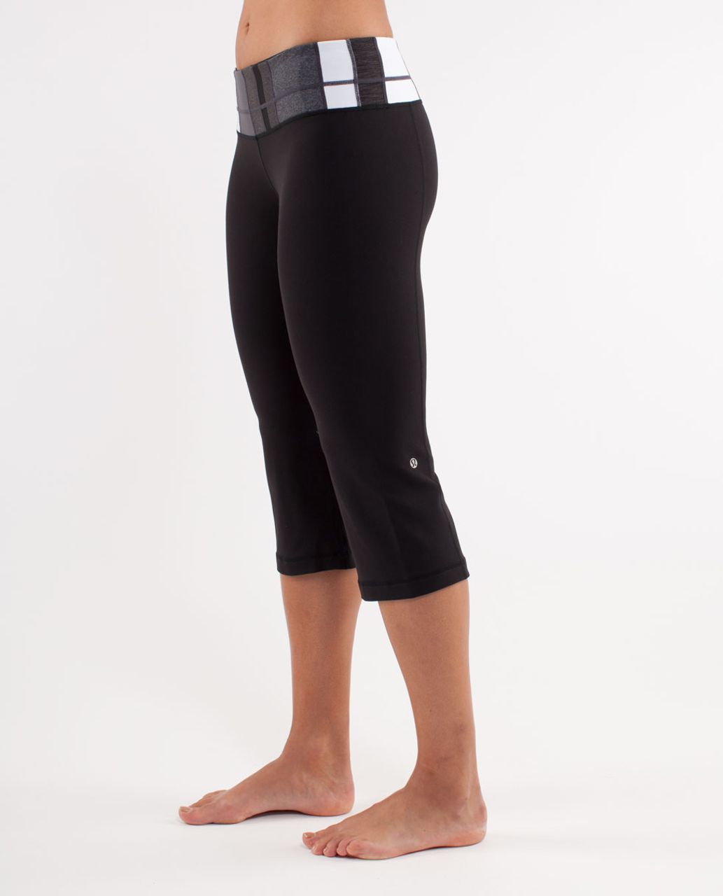 Lululemon Groove Crop - Black /  Quilting Winter 20