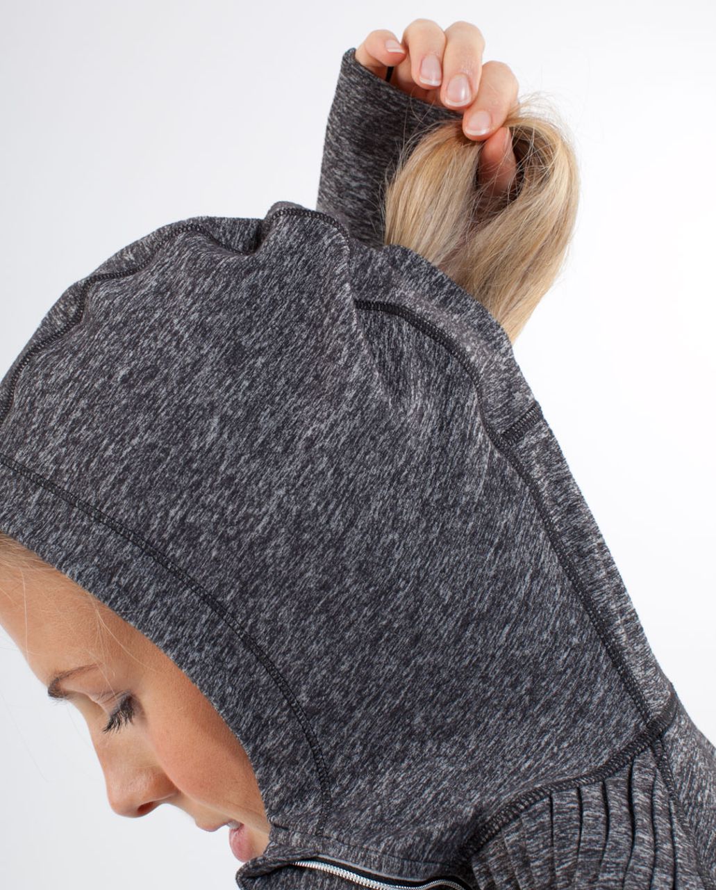 Lululemon Run: Back On Track Pullover - Heathered Black - lulu fanatics