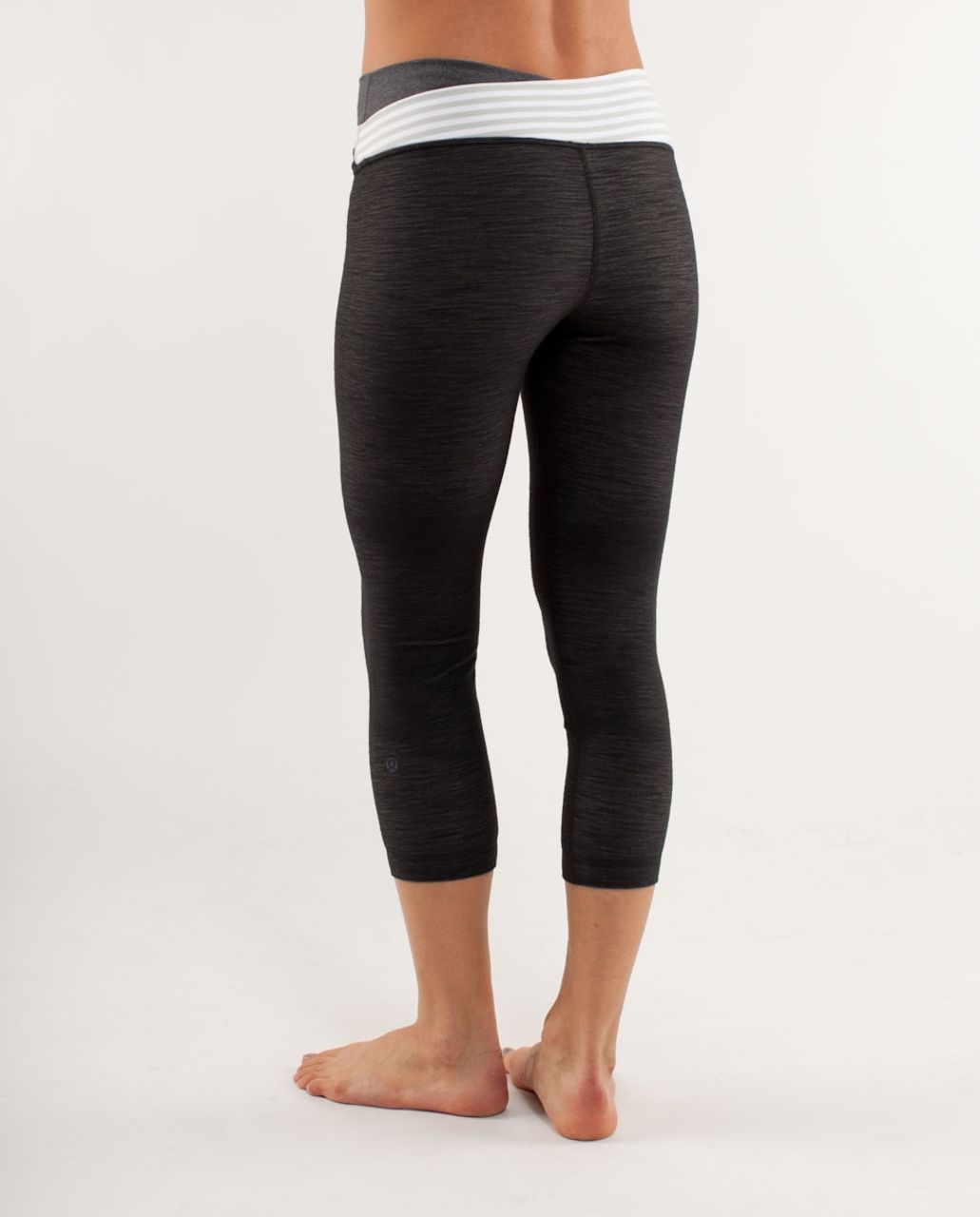 Lululemon Astro Wunder Under Crop *Denim - Black Deep Coal Slub Denim /  Heathered Deep Coal /  Siler Spoon Heathered Deep Coal Mir