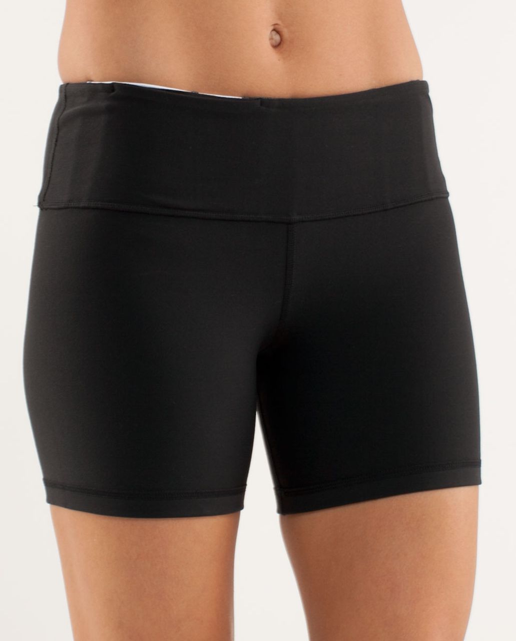 Lululemon Groove Short - Black /  Quilting Winter 20