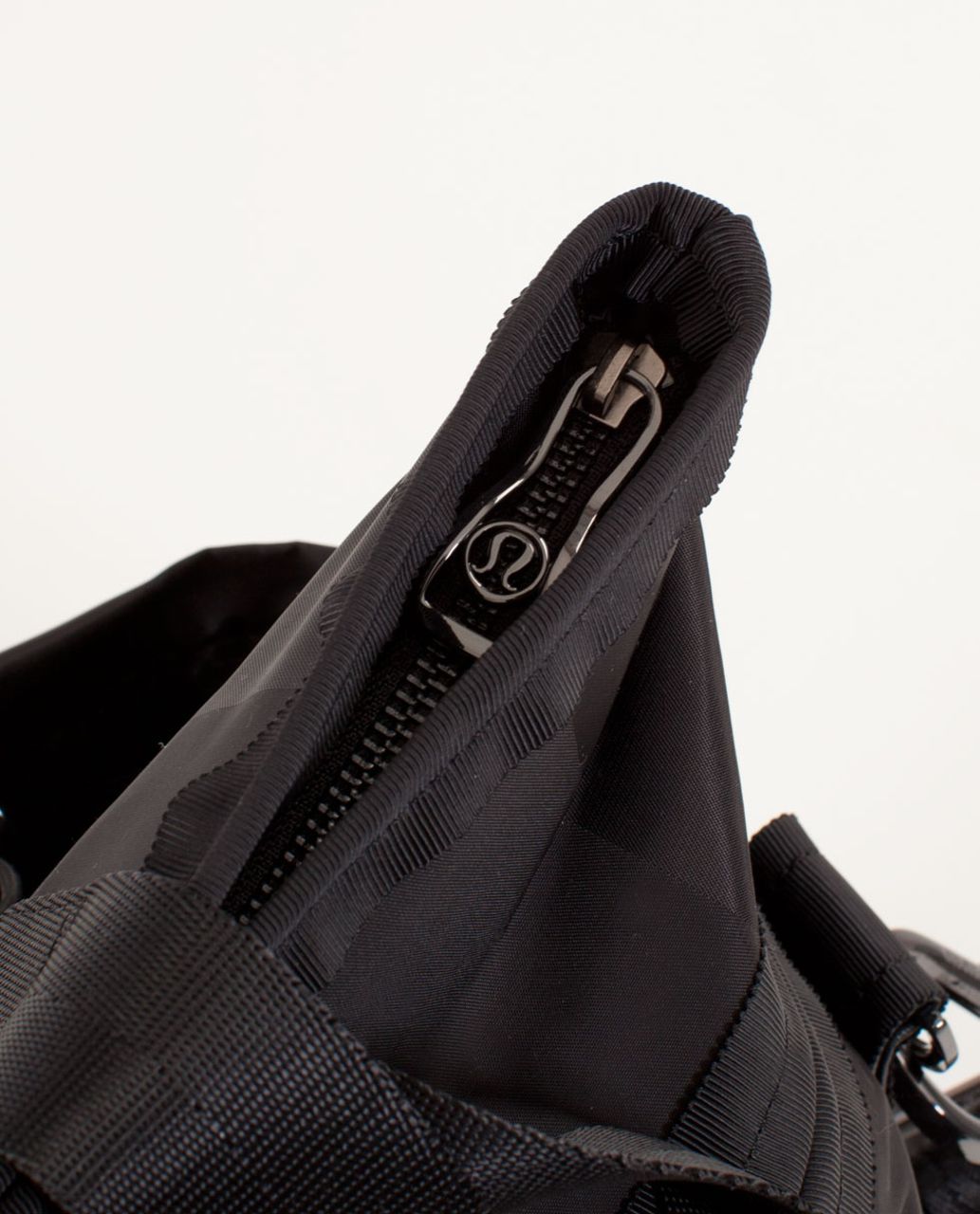 Lululemon Flow and Go Tote - Black