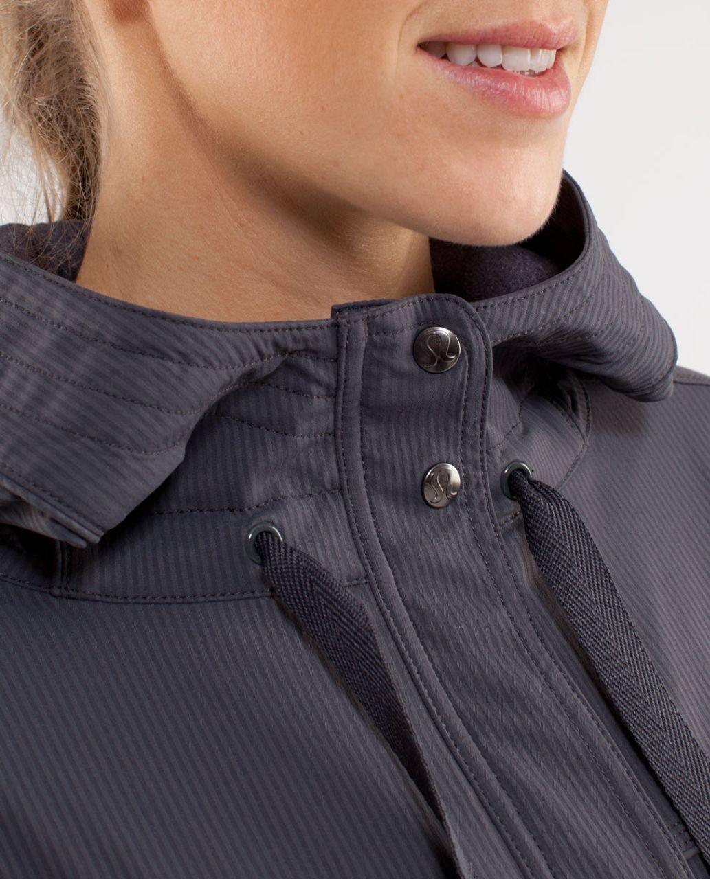 Lululemon Apres Practice Anorak - Coal