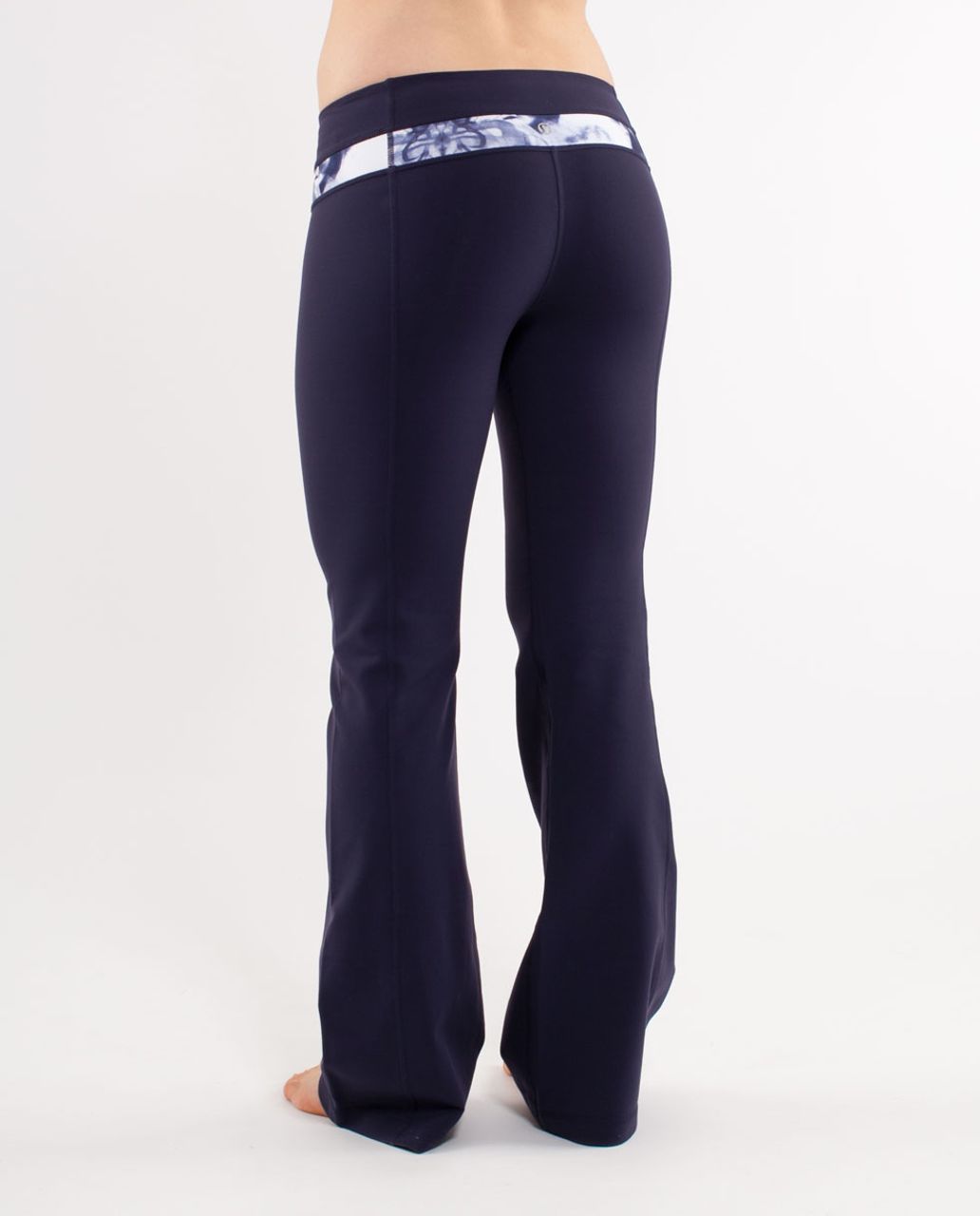 Lululemon Groove Super-High-Rise Flared Pant Nulu - Leopard Camo Deep Coal  Multi - lulu fanatics