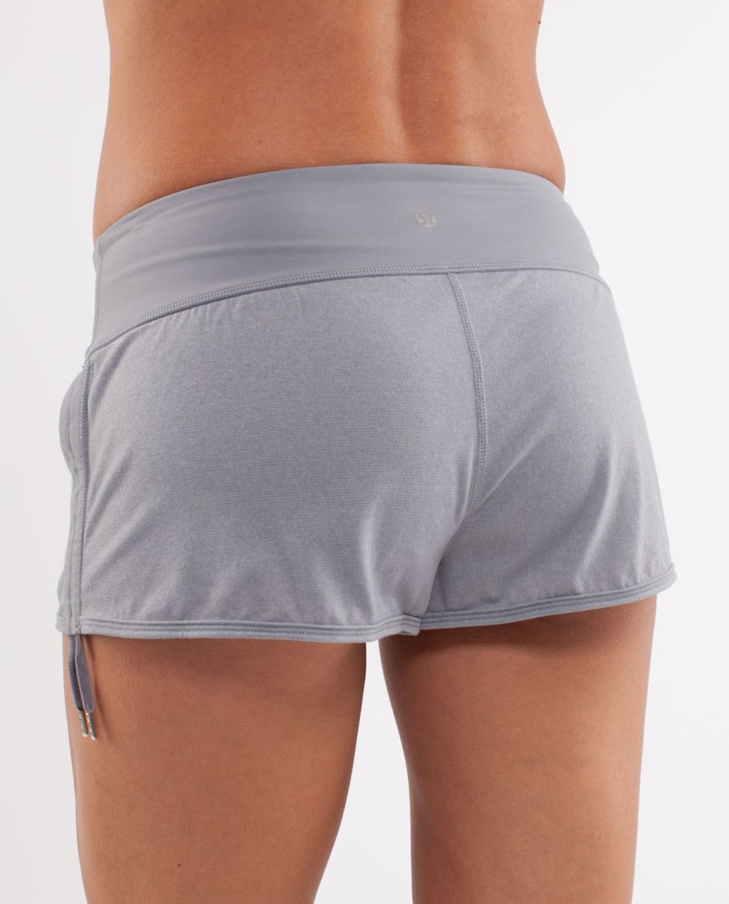 Lululemon Hot Move Short - Heathered Fossil /  Fossil