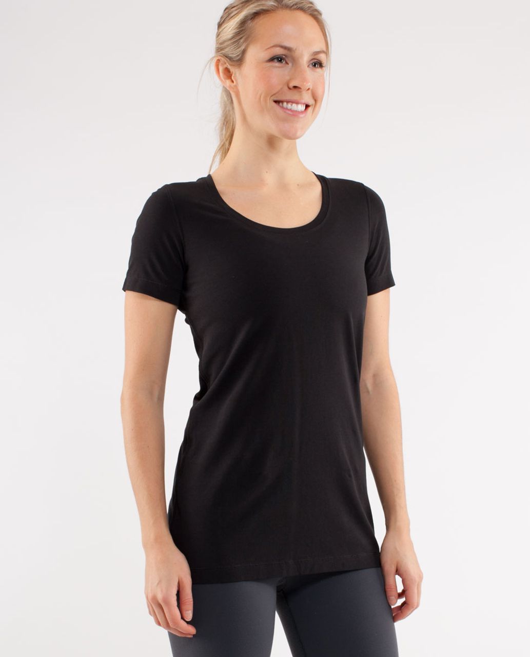 Lululemon Every Yogi Tee (First Release) - Black