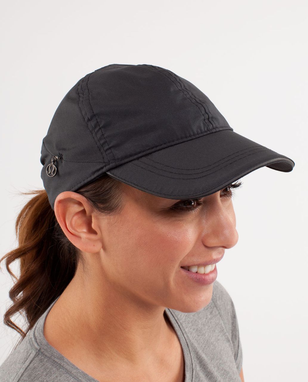 Lululemon Run Like The Wind Hat - Black Teeny Stripe