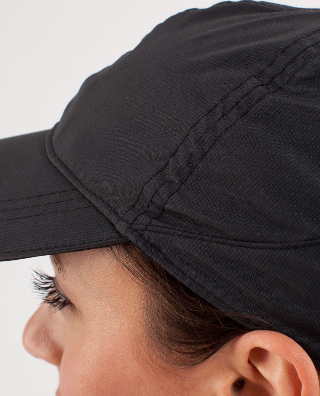 Lululemon Run Like The Wind Hat - Black Teeny Stripe