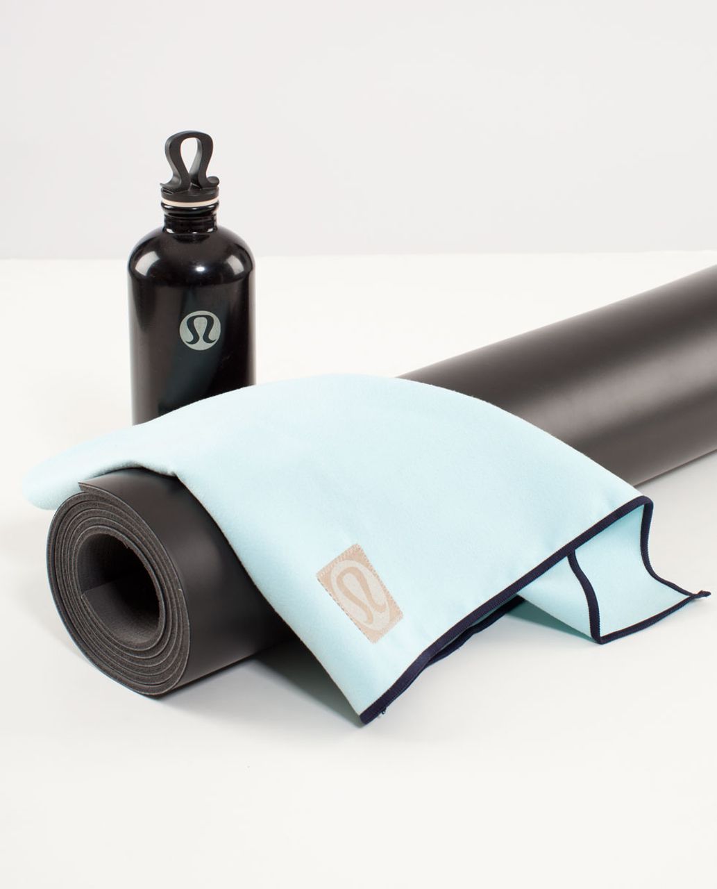 Lululemon Small Manduka Towel - Aquamarine /  Deep Indigo