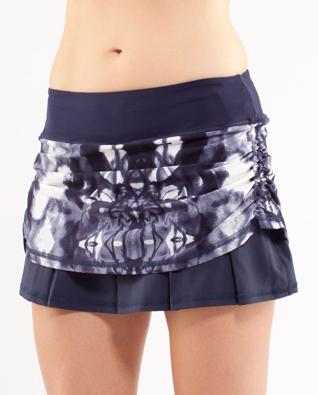 Lululemon Run:  Chase Me Skirt - Ink Blot White Deep Indigo /  Deep Indigo