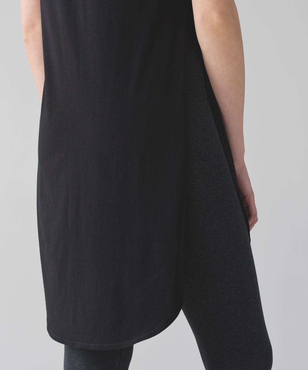 Lululemon Breeze By Tunic - Black