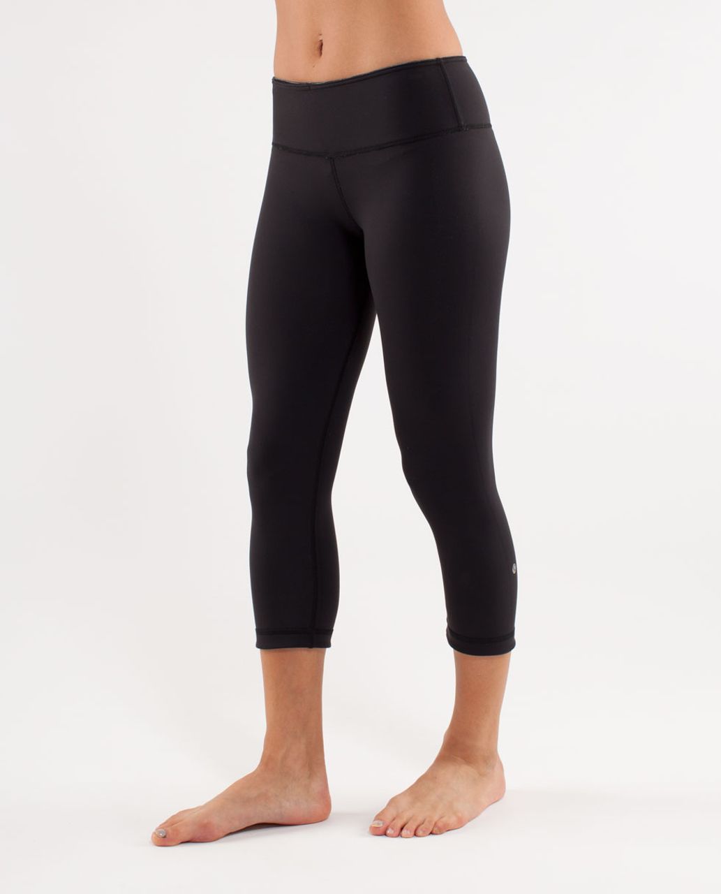 lululemon wunder under crop leggings