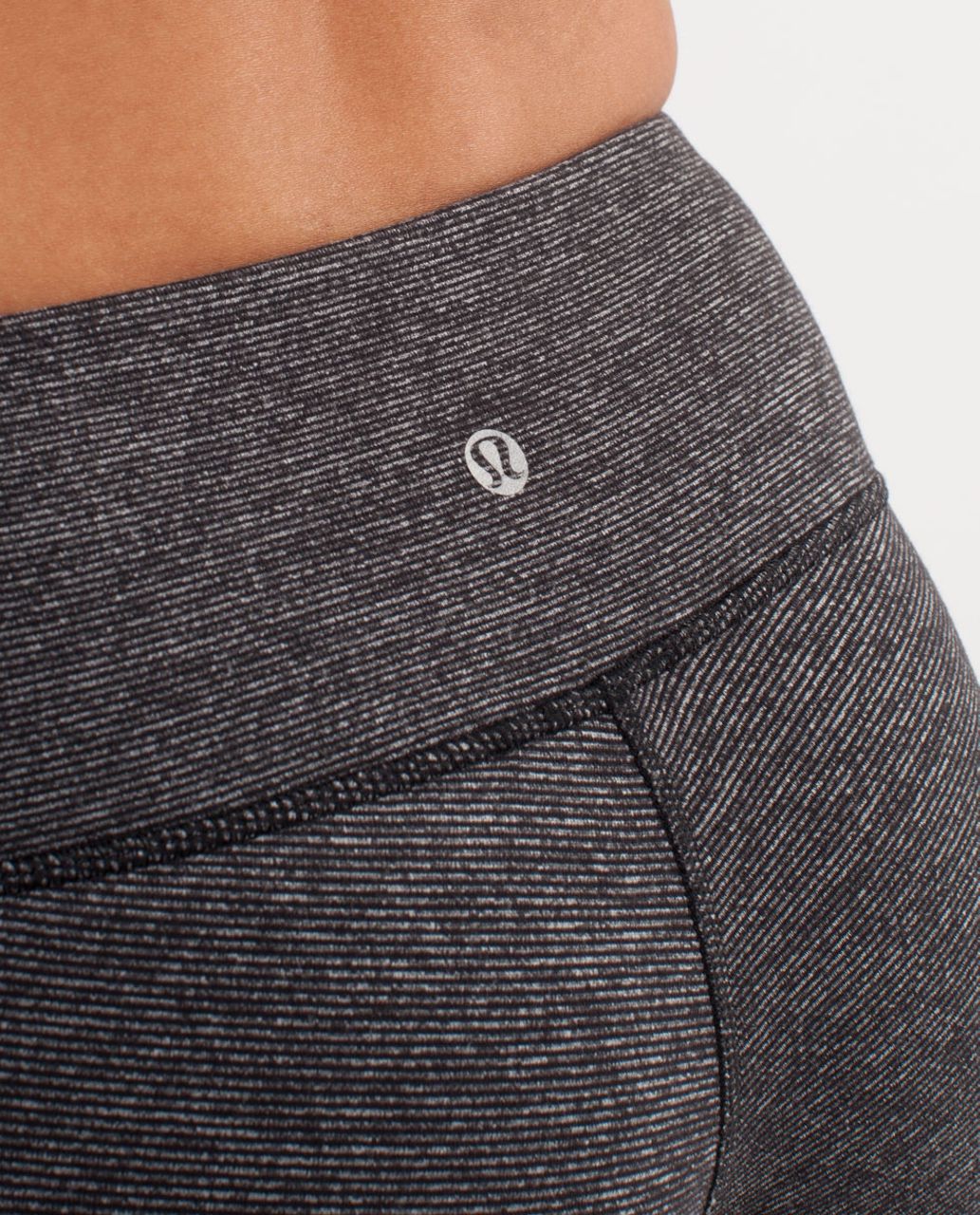 Lululemon Wunder Under Crop *Reversible - Dense Purple / Black - lulu  fanatics