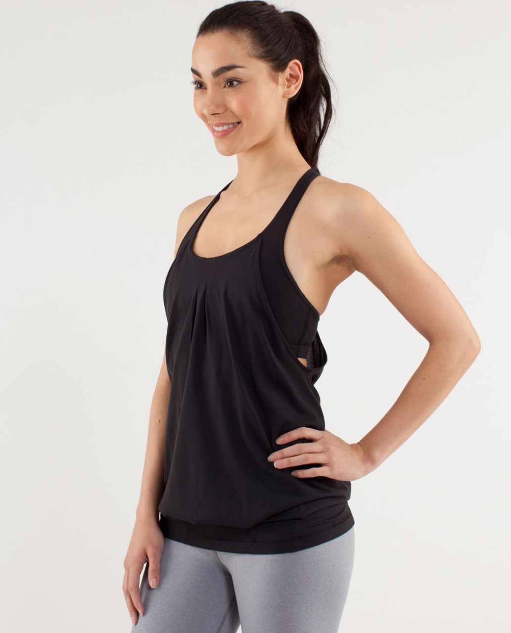 NWOT Lululemon Sleeveless InStill Black Yoga Running Tank Top sz.10  Built-in bra