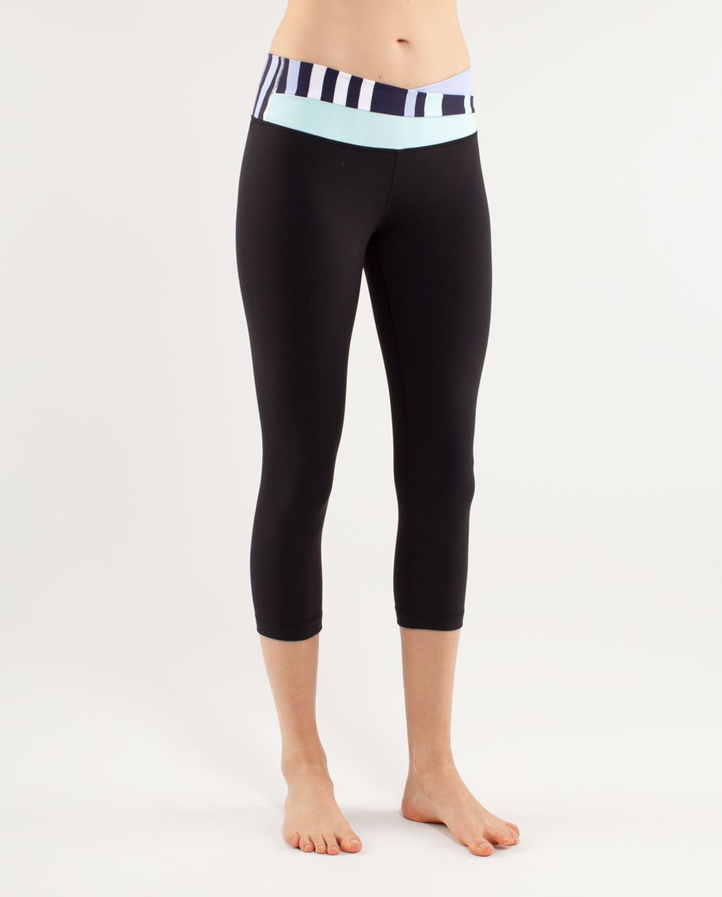 Lululemon Astro Wunder Under Crop - Black /  Heathered Lavender Dusk /  Discover Stripe White Deep Indigo