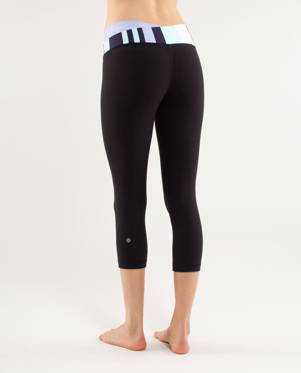 Lululemon Astro Wunder Under Crop - Black /  Heathered Lavender Dusk /  Discover Stripe White Deep Indigo