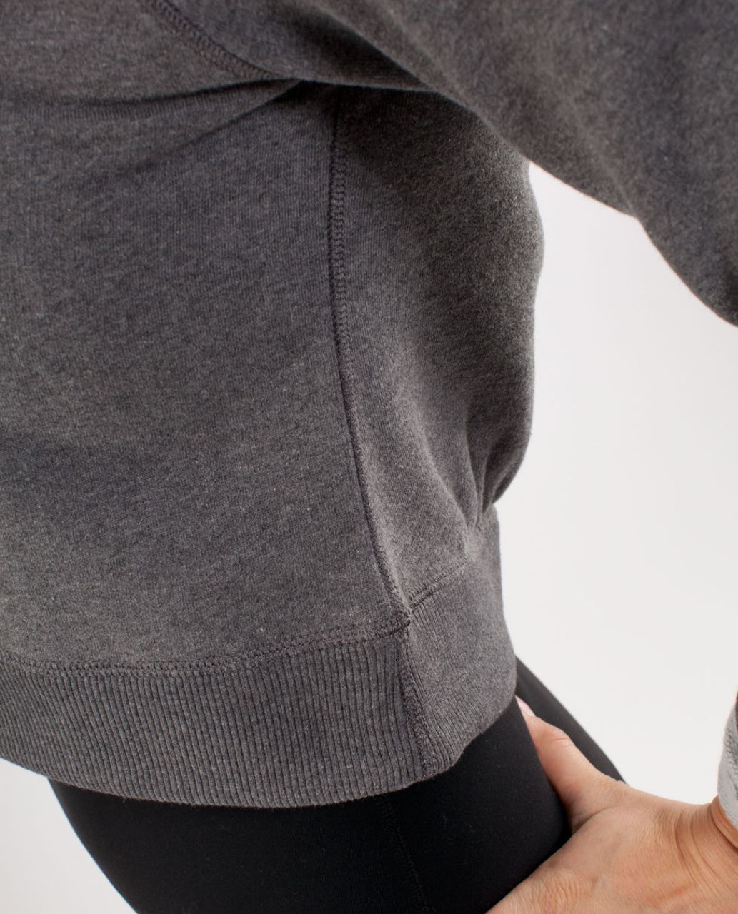 Lululemon Good Karma Pullover - Heathered Coal