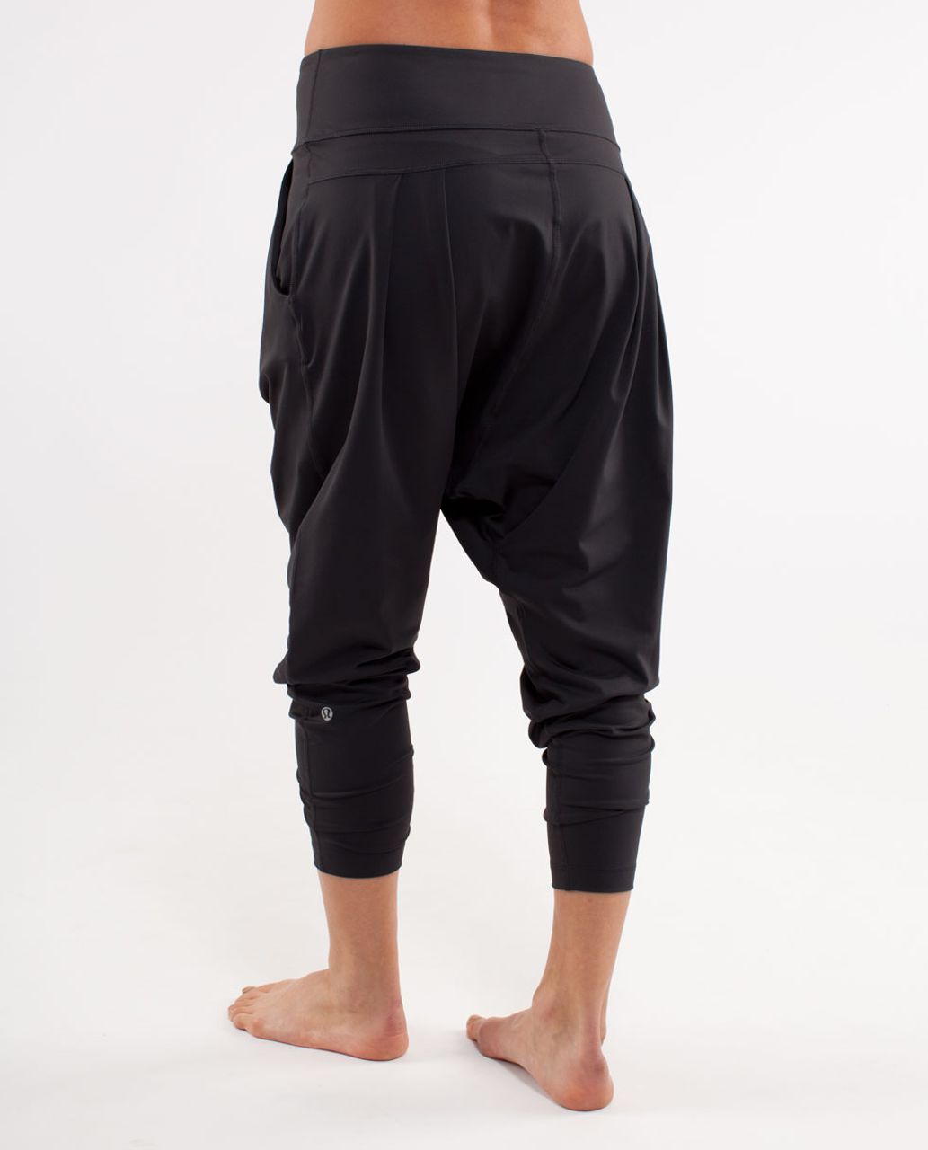 Lululemon Happy Hatha Crop - Black