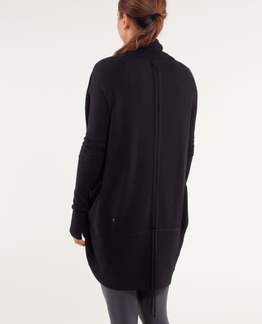 Lululemon Transformation Wrap - Black /  Coal