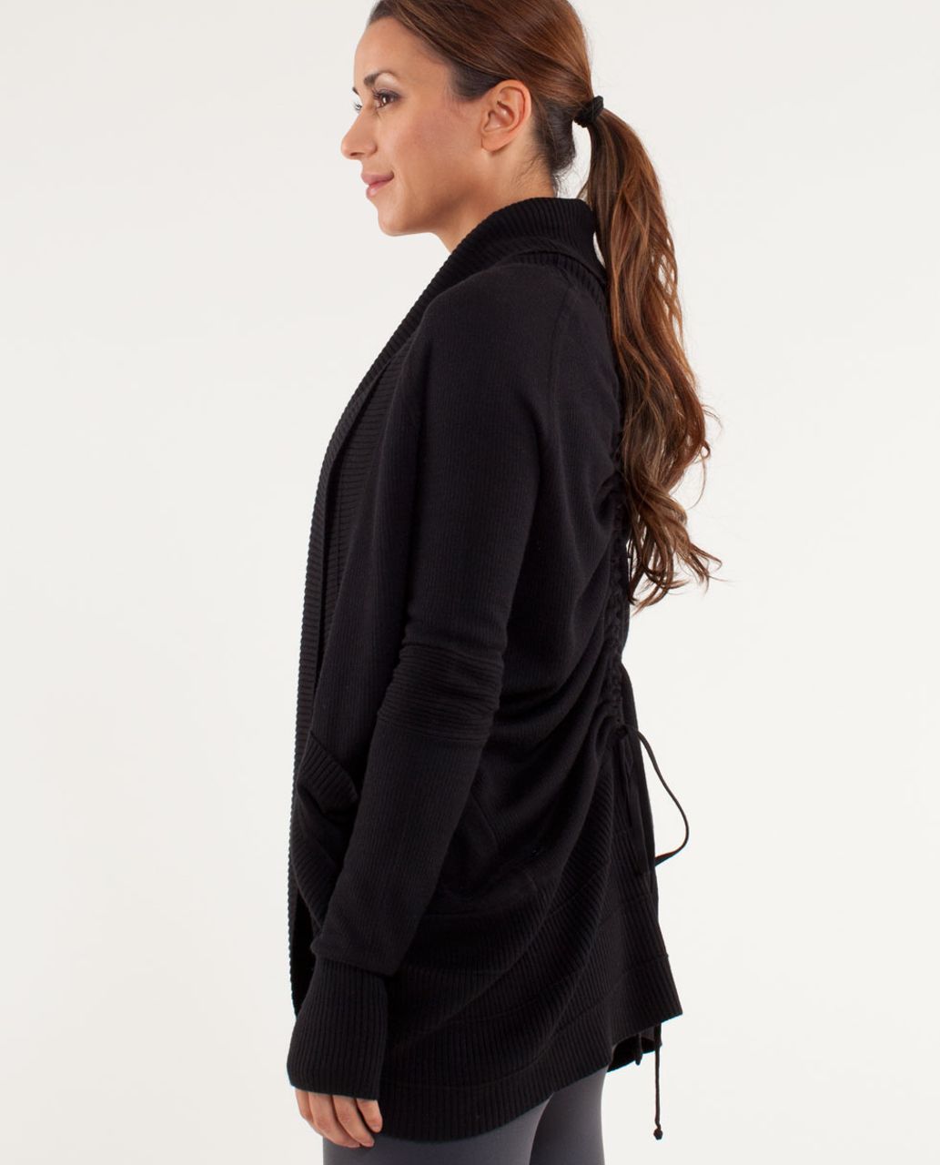 Lululemon Transformation Wrap - Black /  Coal