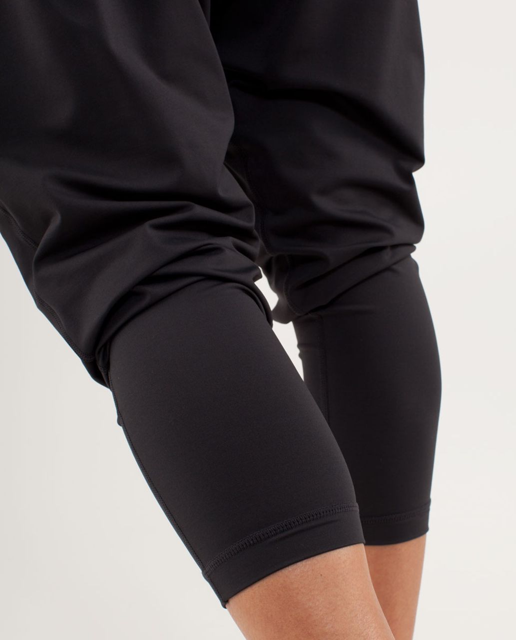 Lululemon Happy Hatha Crop - Deep Coal