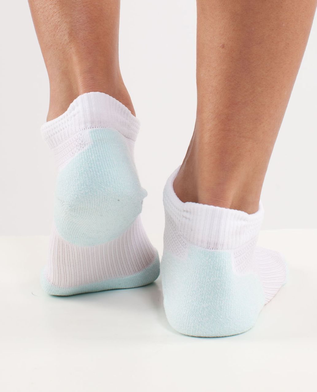 Lululemon Women's Ultimate Padded Run Sock - Aquamarine /  White