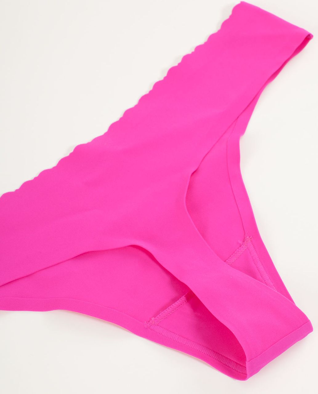 Lululemon Groovy Thong - Paris Pink