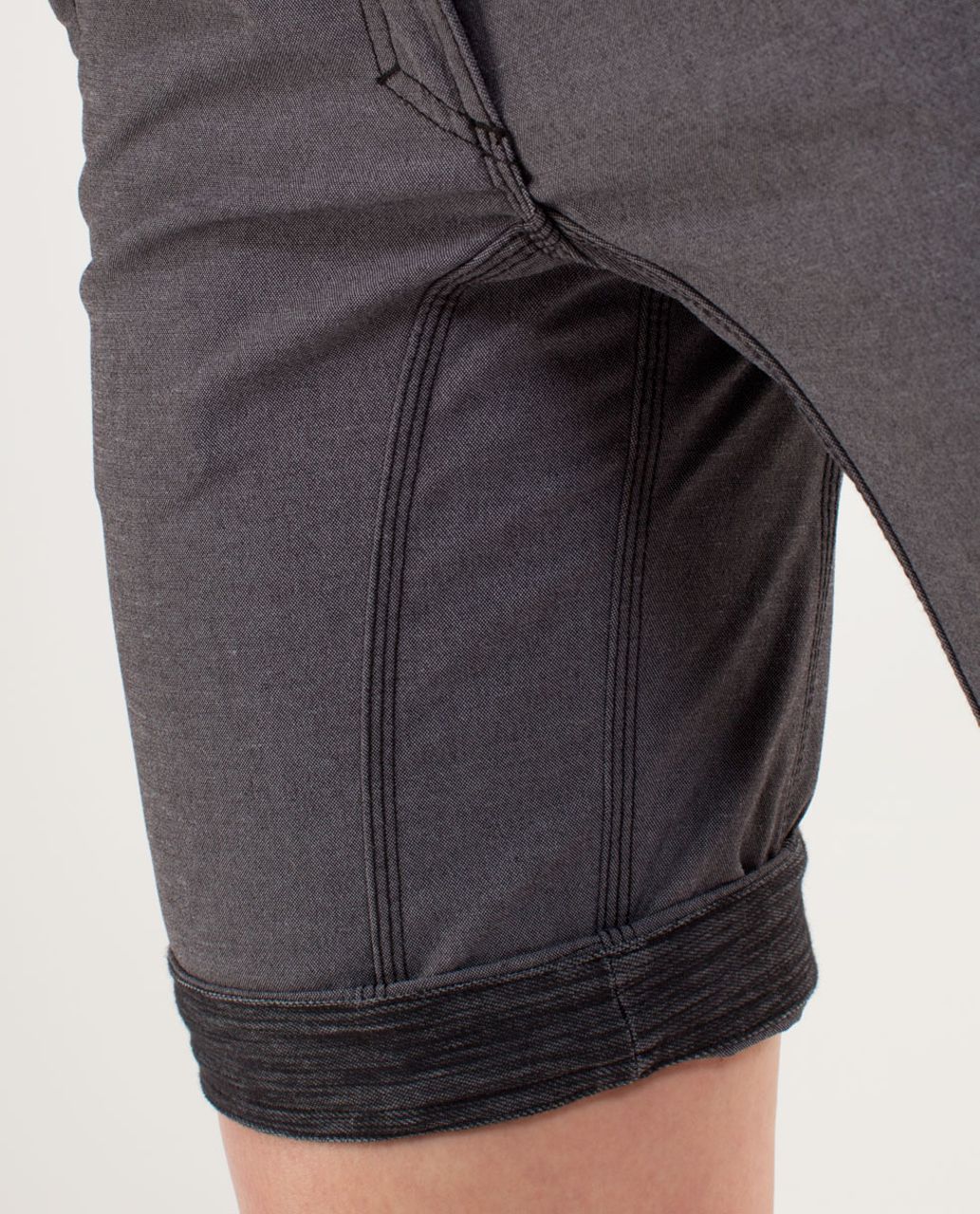 Lululemon Ride On Short - Black /  Fossil