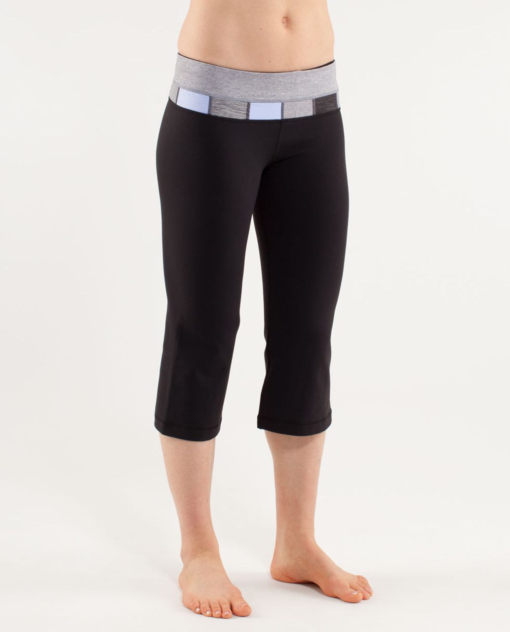 Lululemon Groove Crop - Black /  Heathered Fossil /  Quilting Spring 16