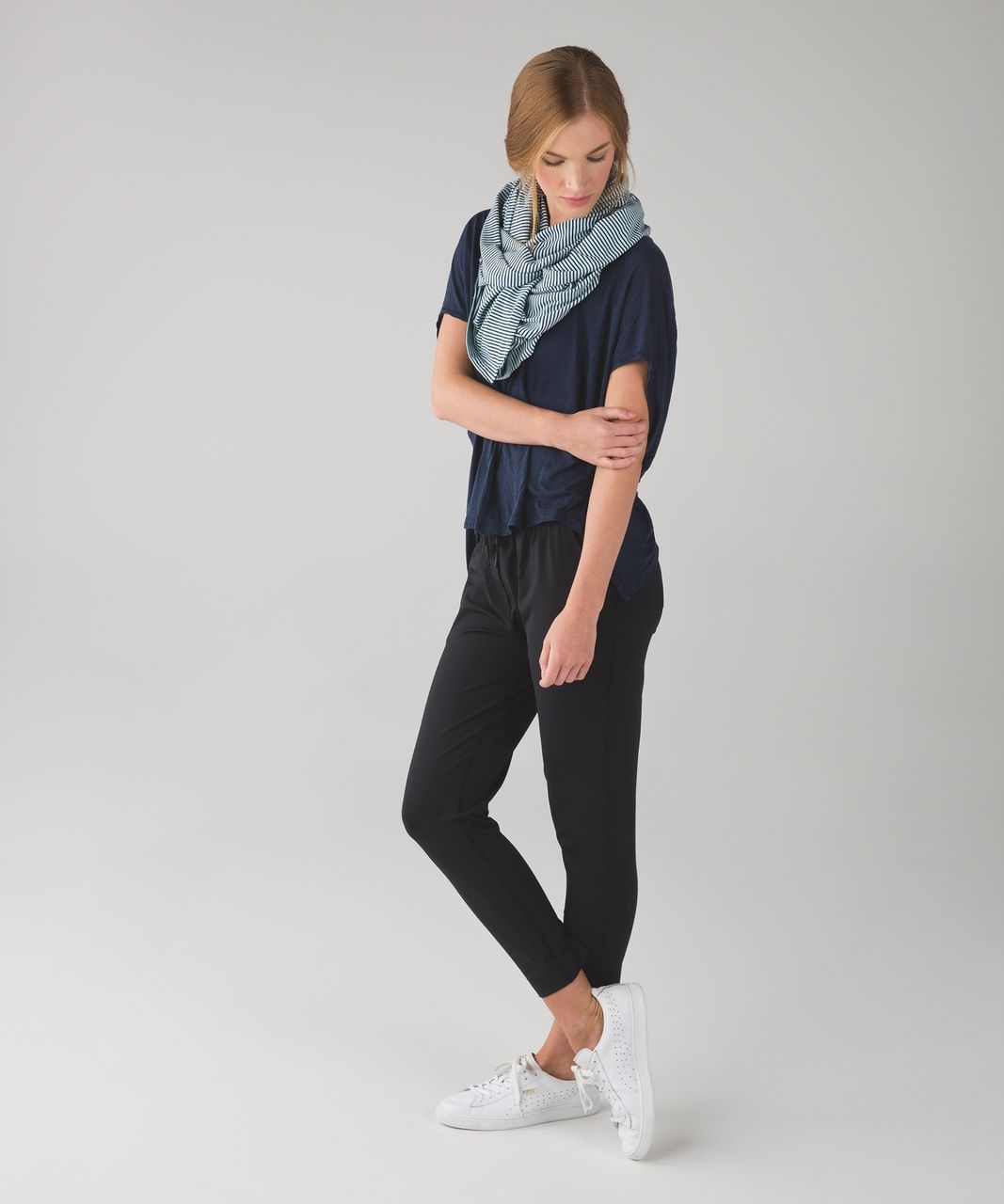 Lululemon Vinyasa Scarf - Hyper Stripe Sea Mist Hero Blue / Hero Blue