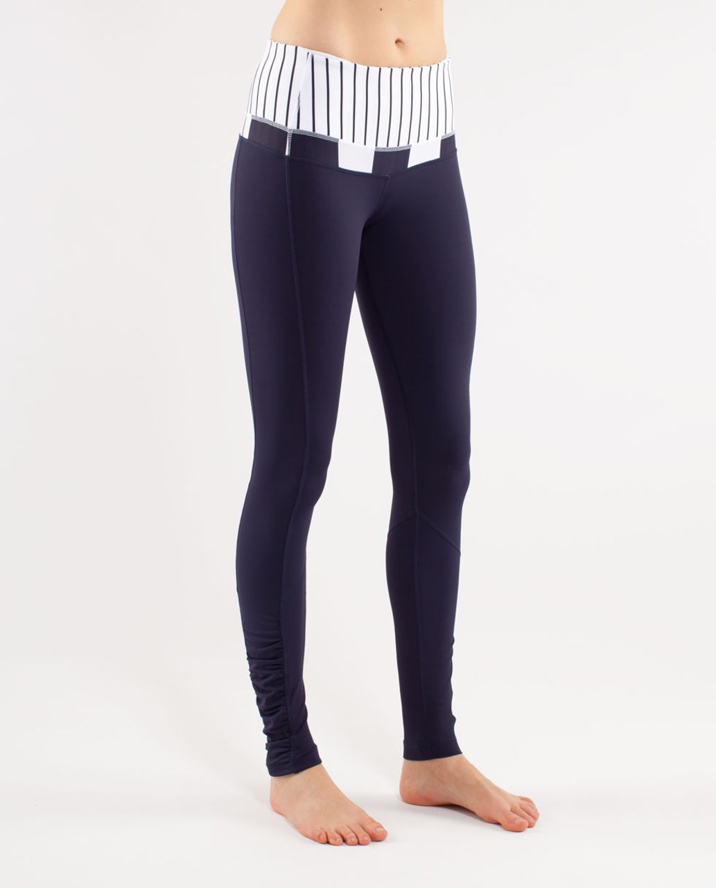 Lululemon Run:  Spirit Tight II - Deep Indigo /  Wide Bold Stripe White Deep Indigo /  Quiet Stripe White Deep Indigo