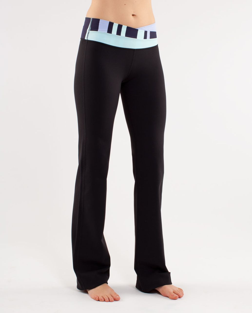 Lululemon Astro Pant (Regular) - Black /  Heathered Lavender Dusk /  Discover Stripe White Deep Indigo