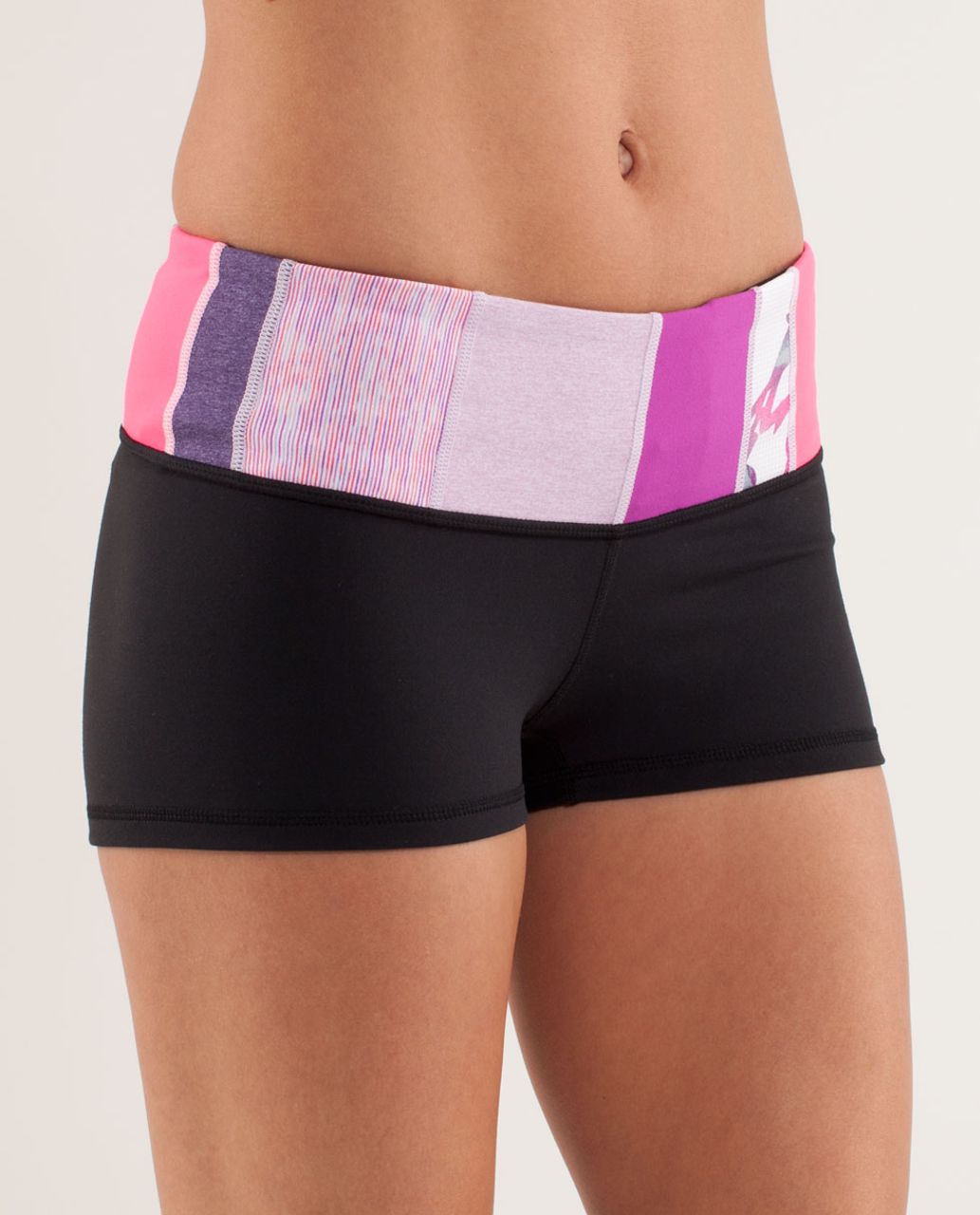 Lululemon Boogie Short - Black /  Quilting Spring 10 /  Black